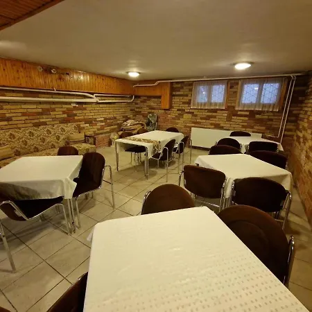 Tang House 唐舍 Casa de hóspedes Budapeste