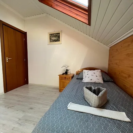 Tang House 唐舍 Casa de hóspedes Budapeste