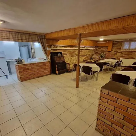 Tang House 唐舍 Casa de hóspedes Budapeste